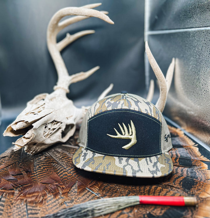 Spur Deer Shed Tan Stitch // Bottomland Camo & Black Flat Bill