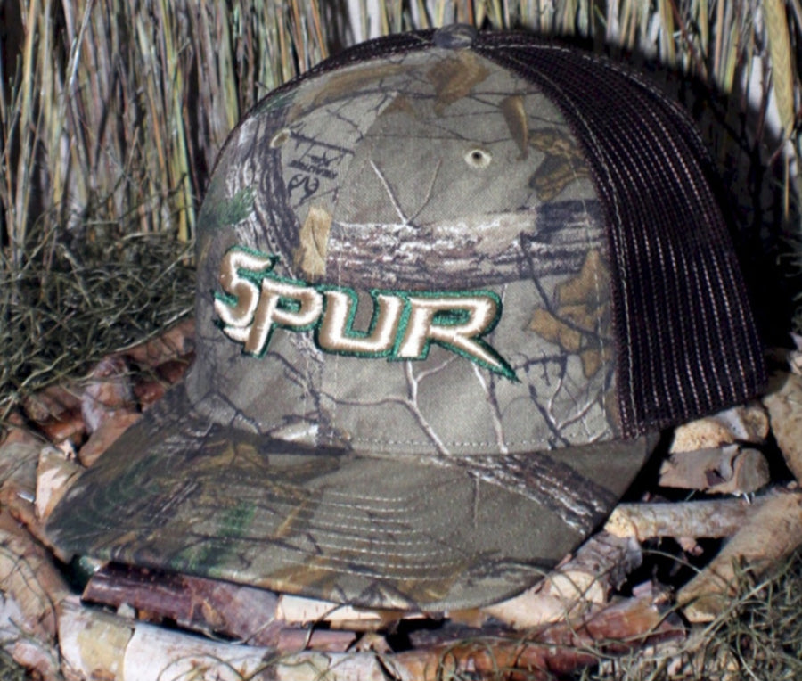 Tan outlined in OD Green on RealTree Xtra & Brown- R112
